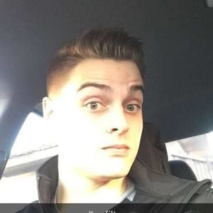 Meet your Posher, Kyle